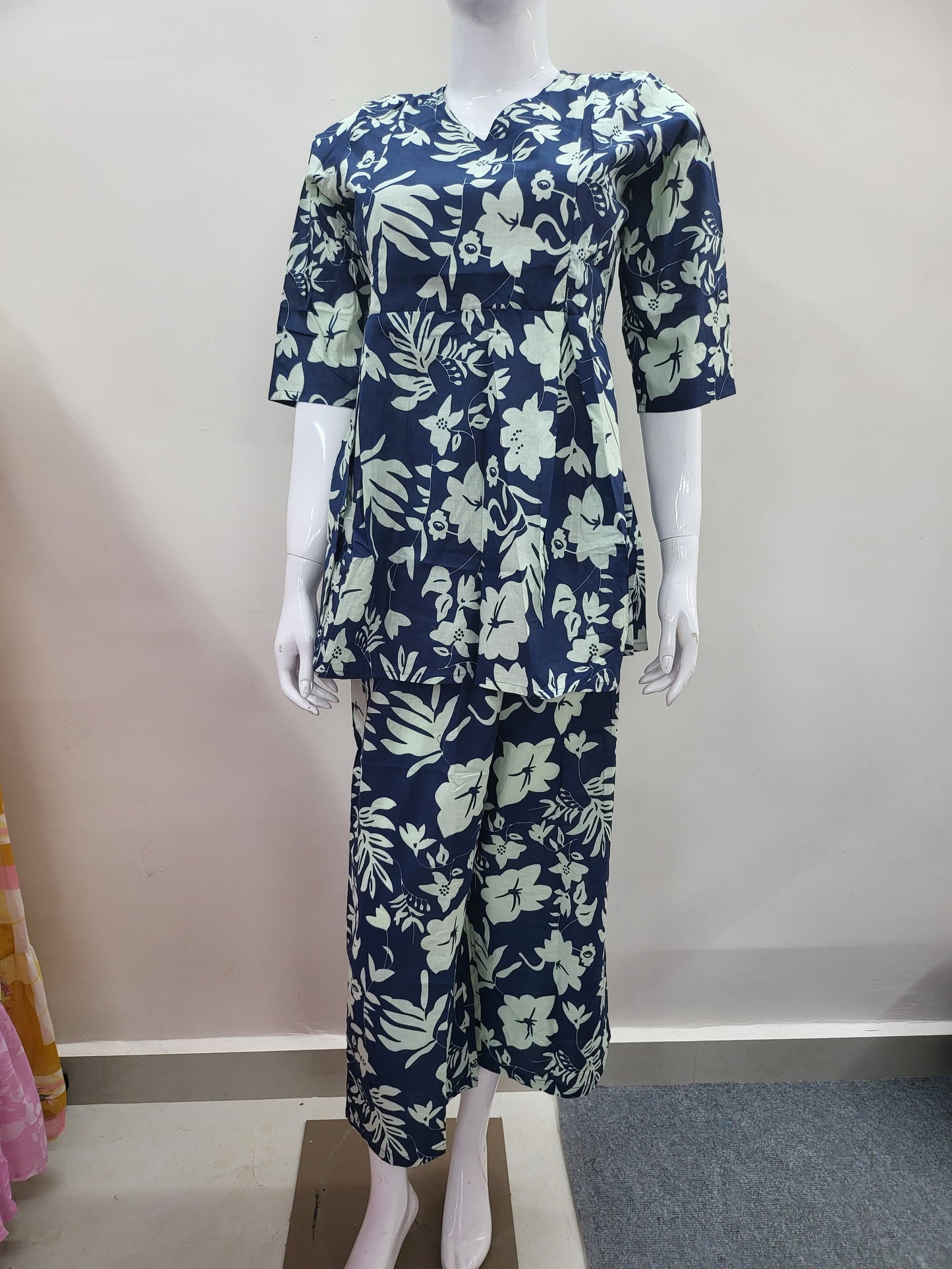 Feeding co-ord sets blue floral
