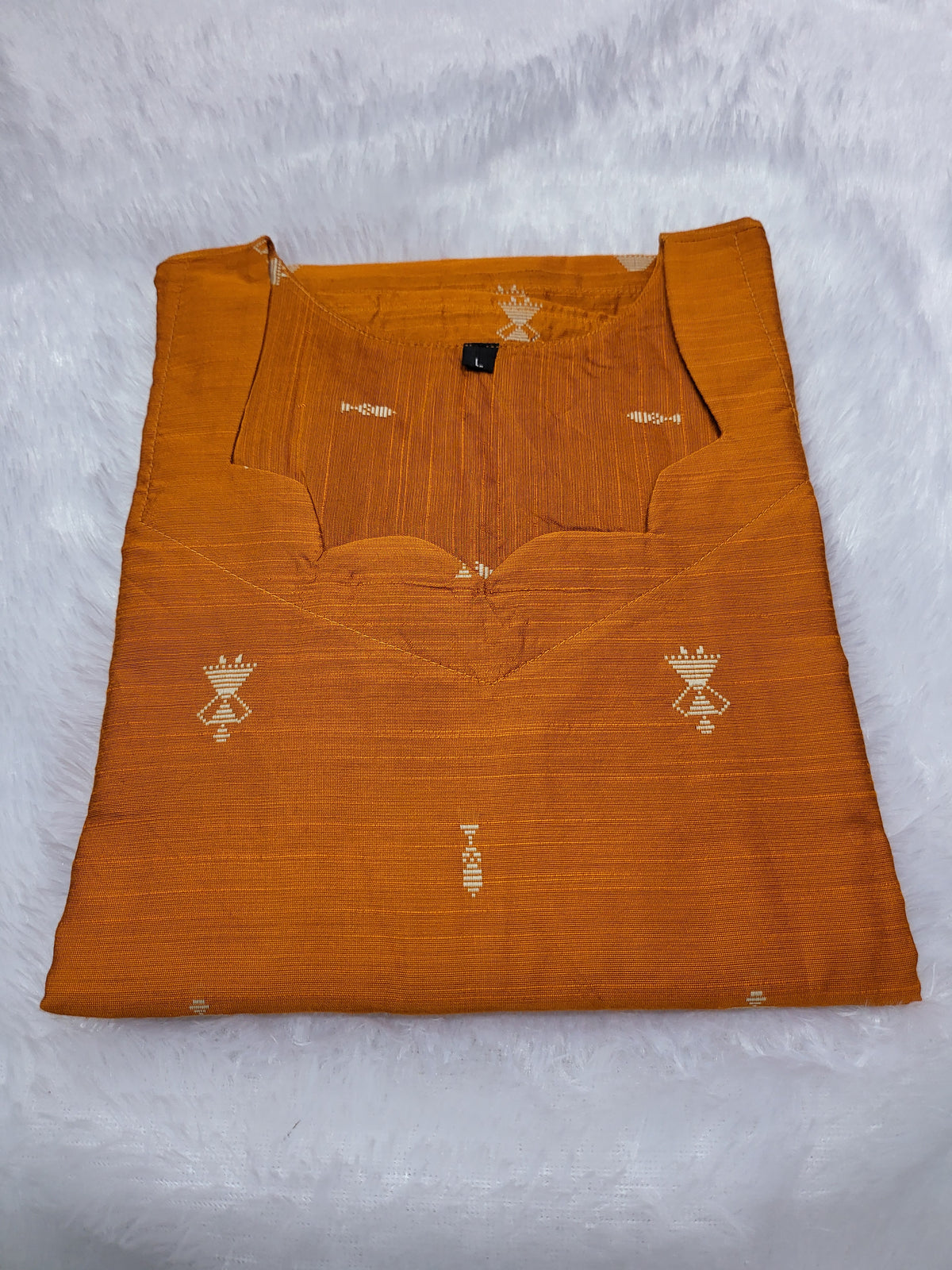 Rawsilk kurtis 09 non feeding