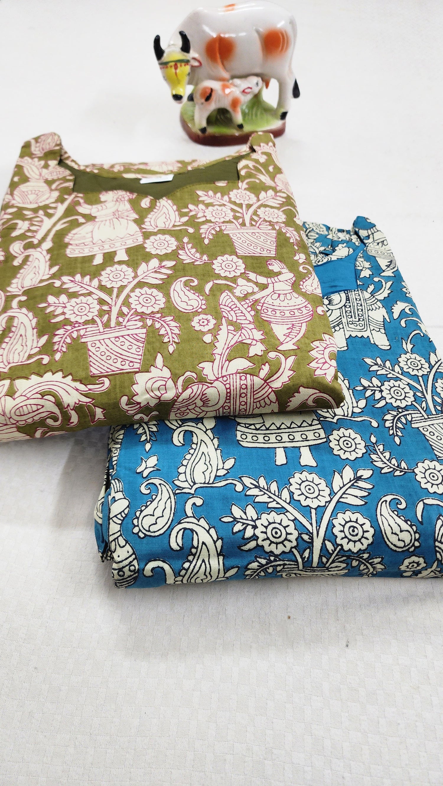 Kalamkaari print feeding kurtis