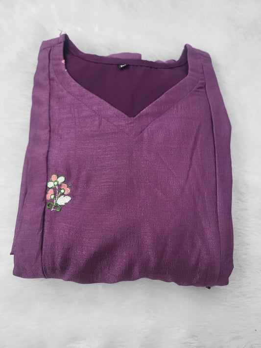 Chinnon silk embroidery lavender