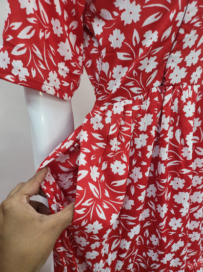 Delta crepe feeding Kurtis red