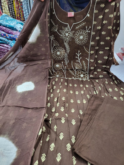 3pc set embroidery Brw