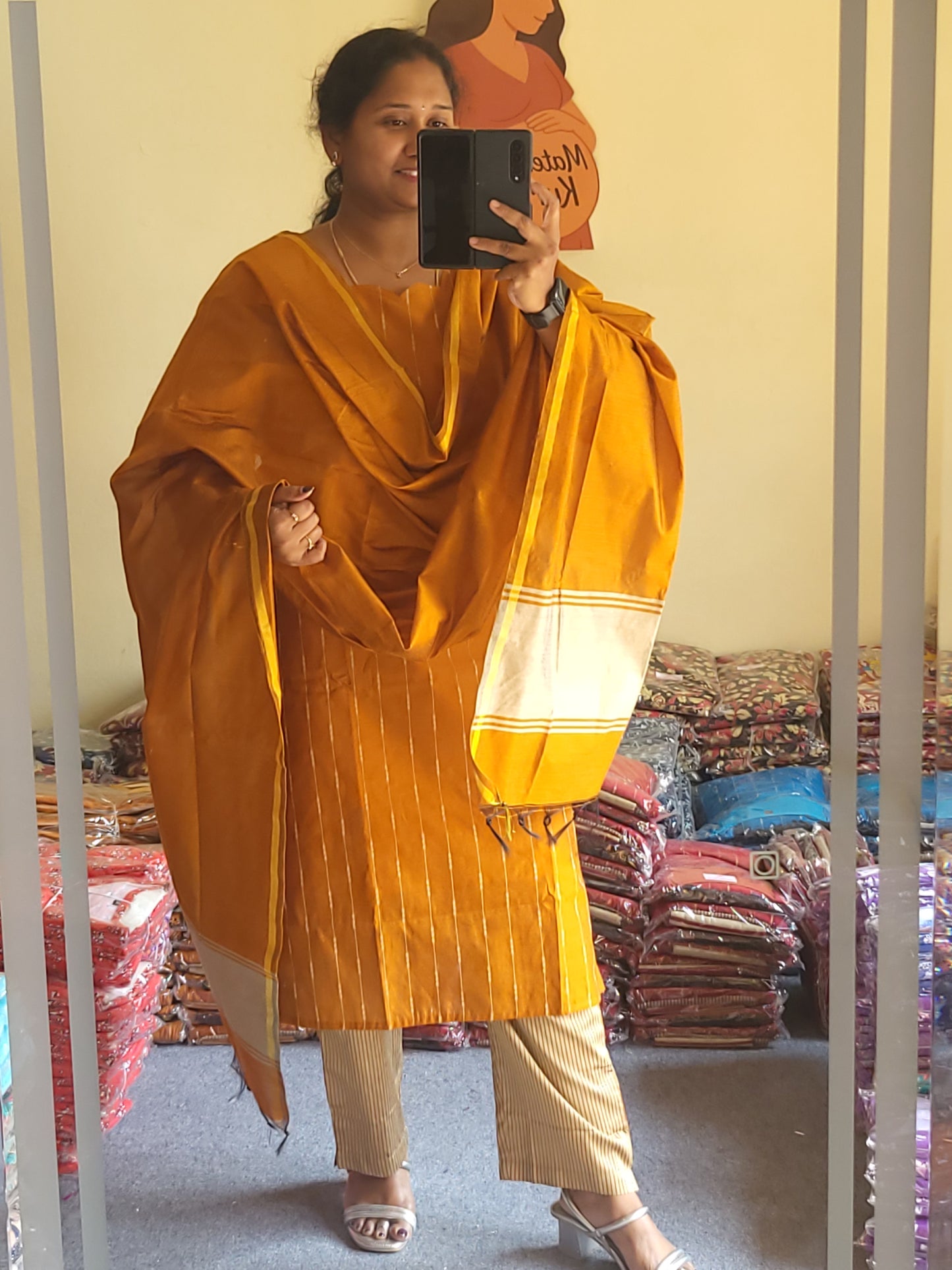 Rawsilk feeding 3pc sets golden yellow