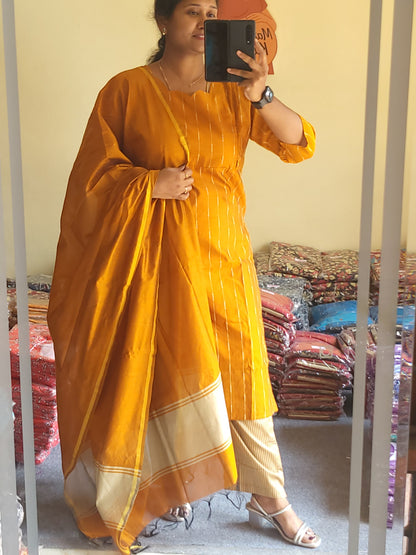 Rawsilk feeding 3pc sets golden yellow