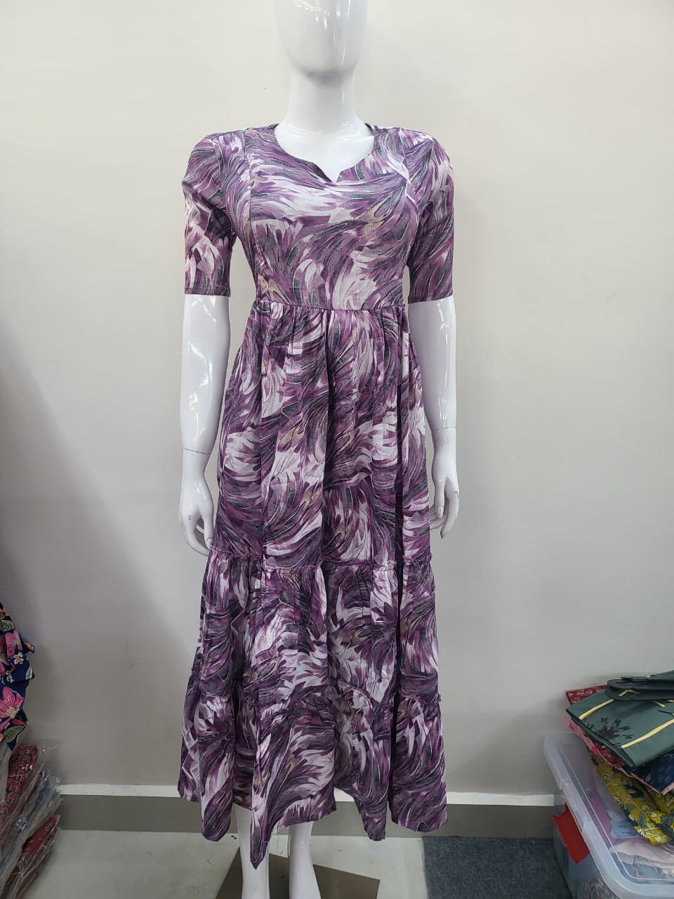 Delta crepe feeding Kurtis prpl