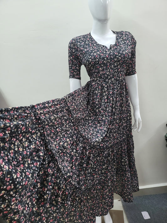 Delta crepe feeding Kurtis small blck