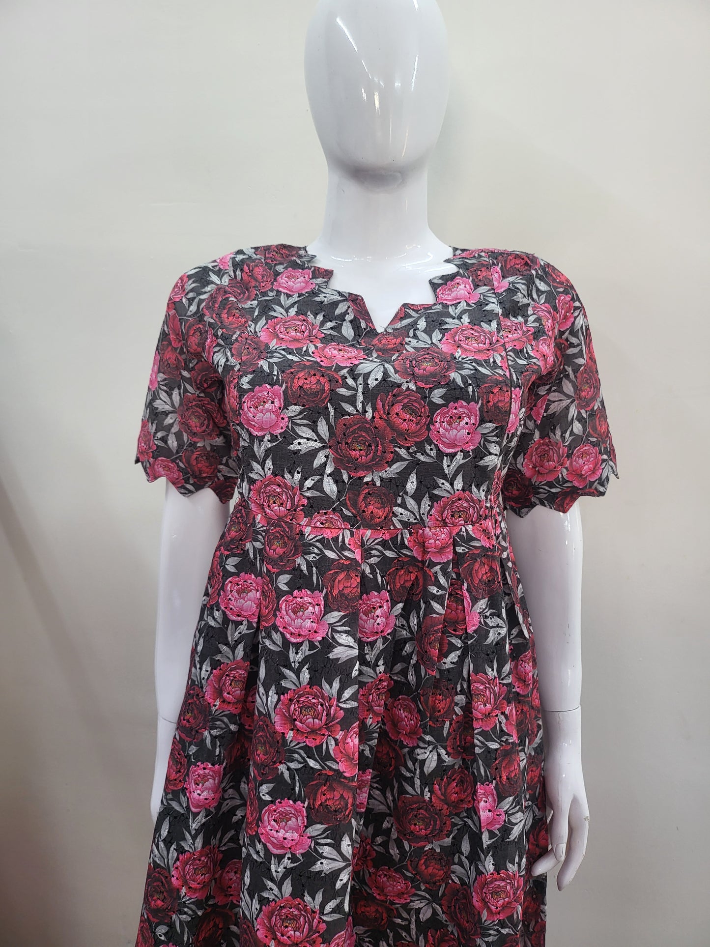 Hakoba 1pc feeding blck roses