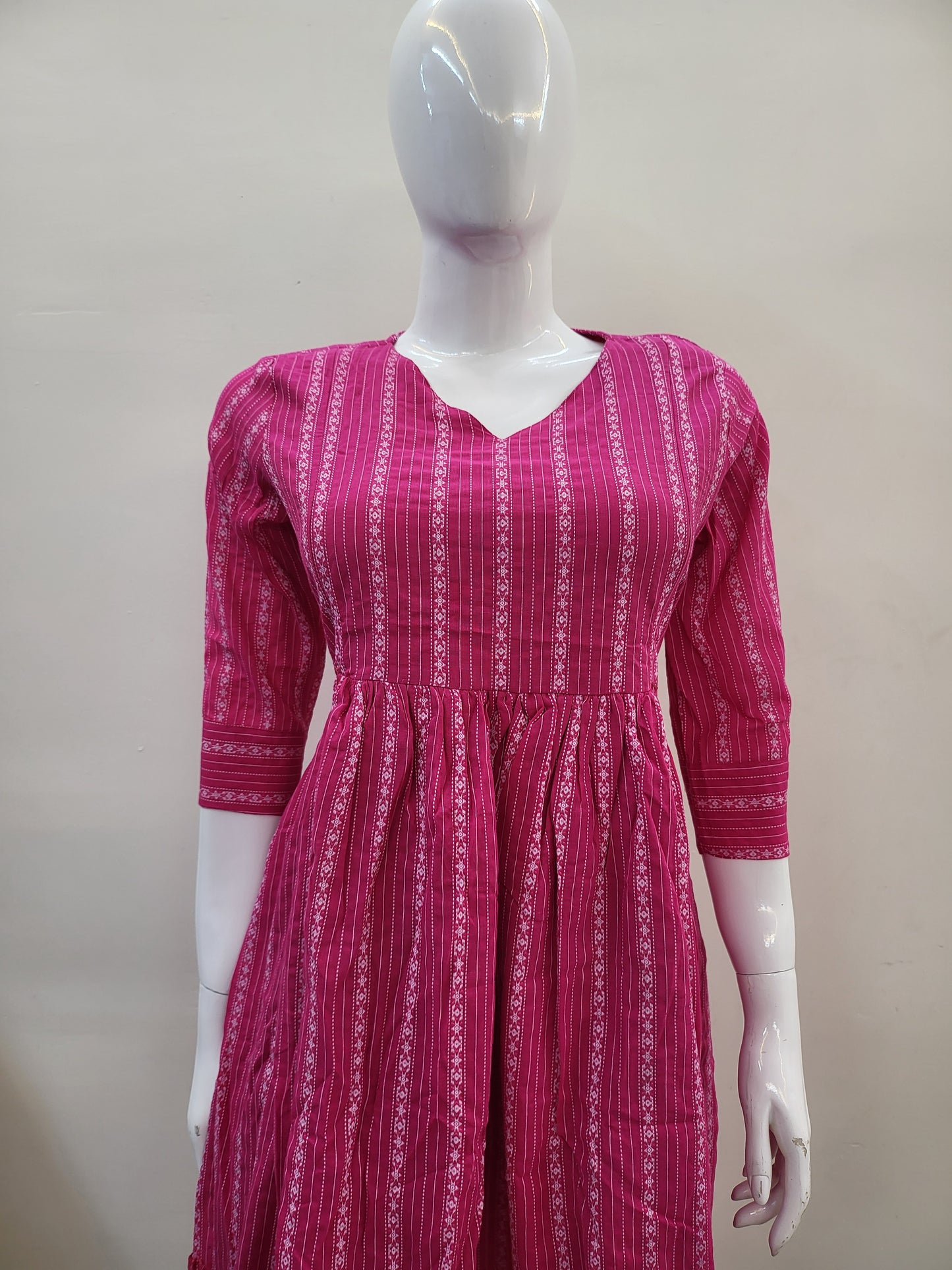 Kathawork feeding 1tirepink3