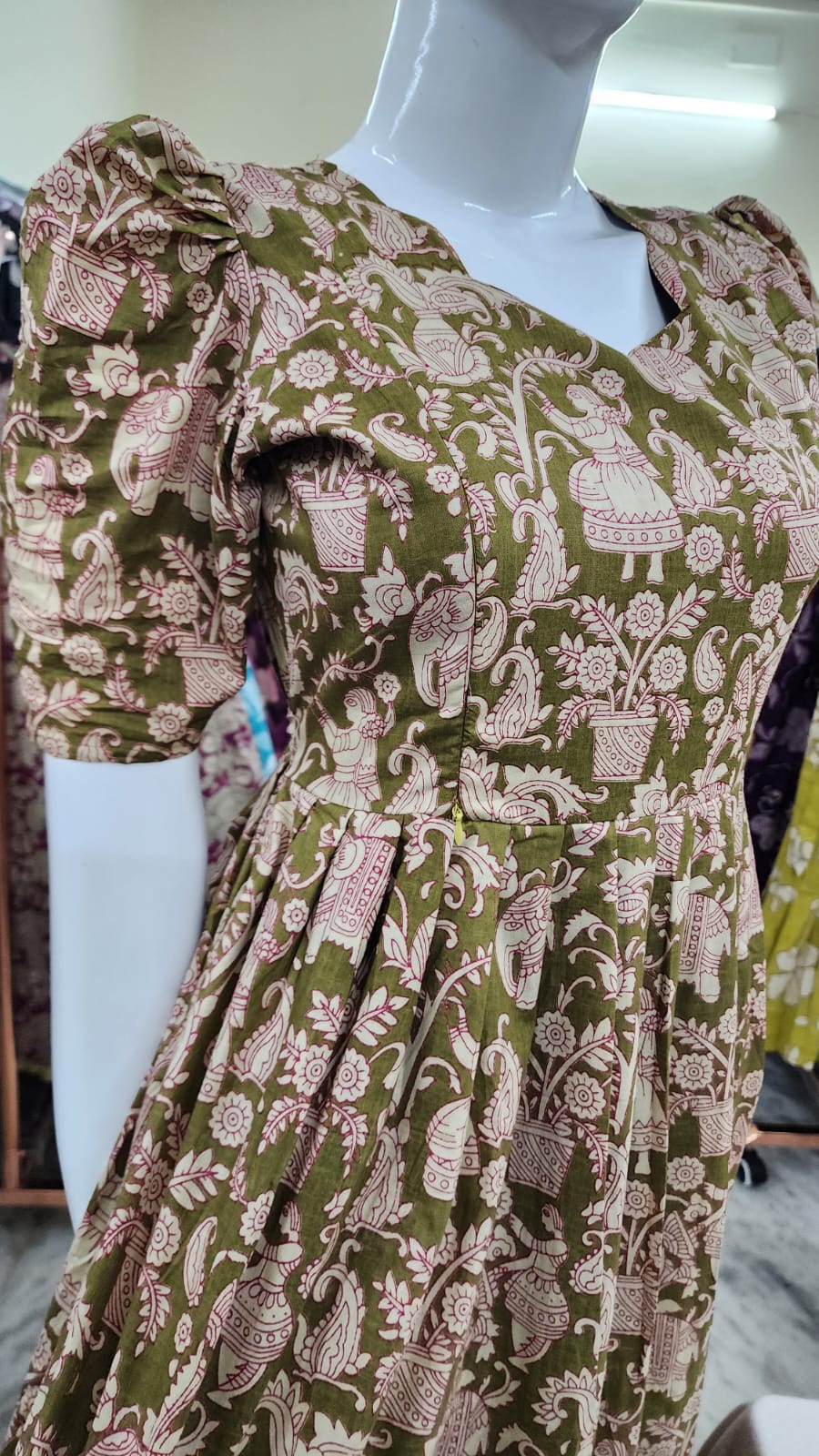 Kalamkaari print feeding kurtis mehndi