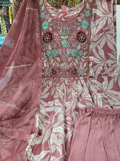 3pc set embroidery pea