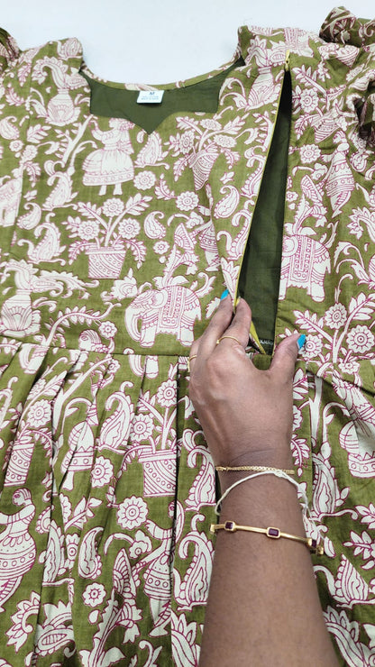 Kalamkaari print feeding kurtis mehndi