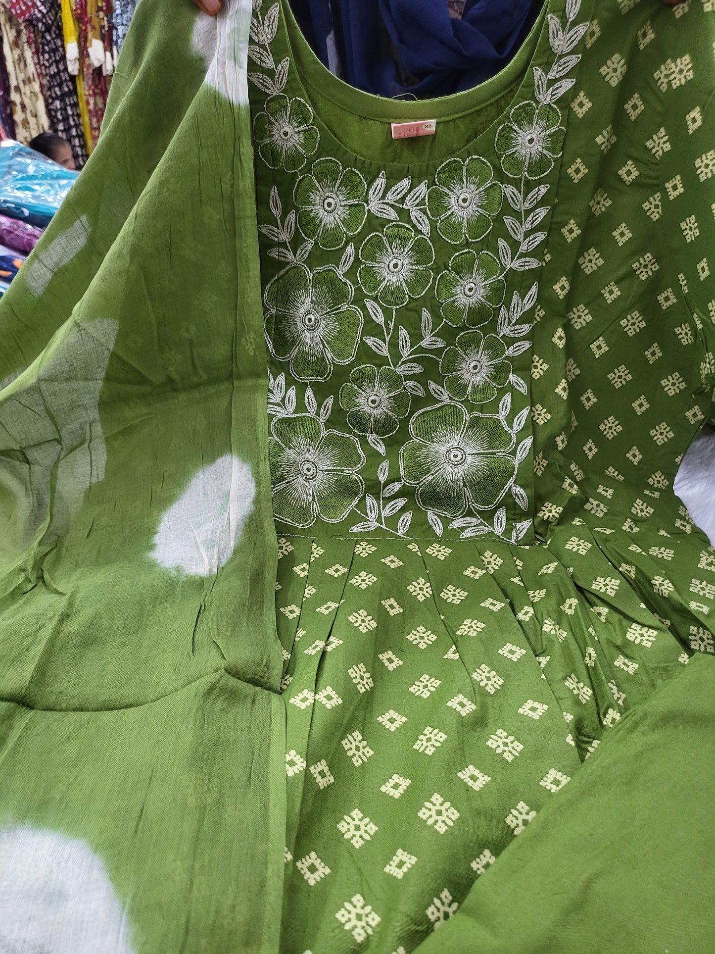 3pc set embroidery grn1