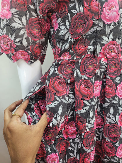 Hakoba 1pc feeding blck roses