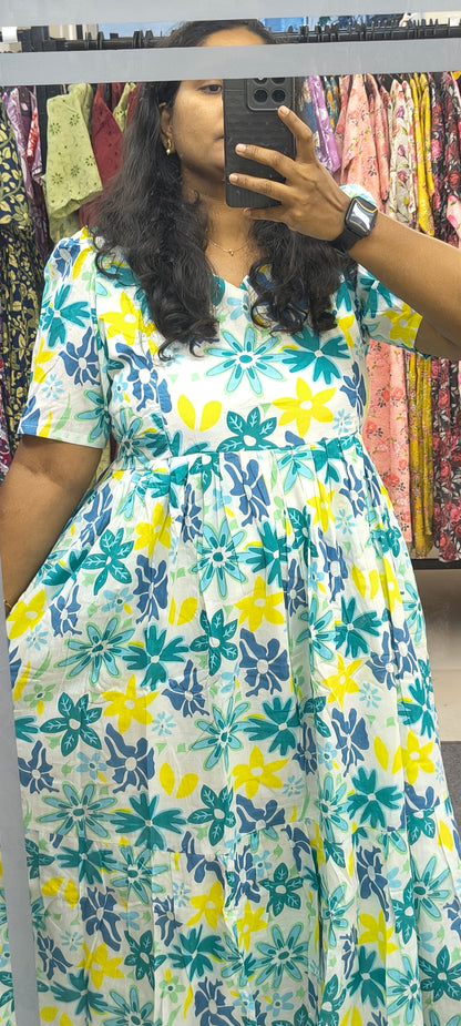 Feeding floral collection ocean