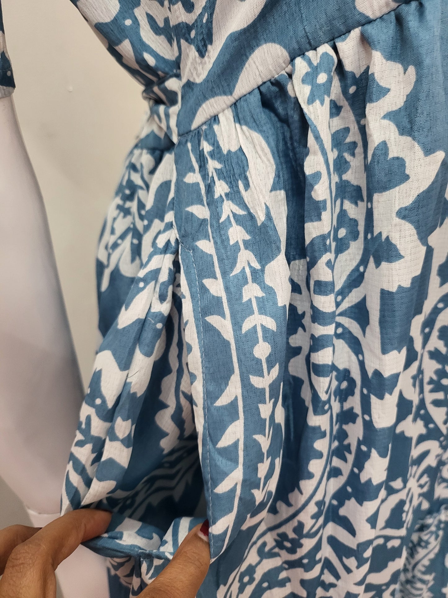 Deltacrepe feeding dresses blu /wht
