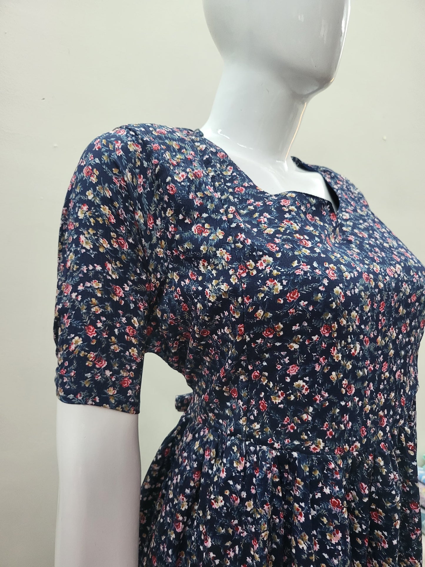 Delta crepe feeding Kurtis blu mixed