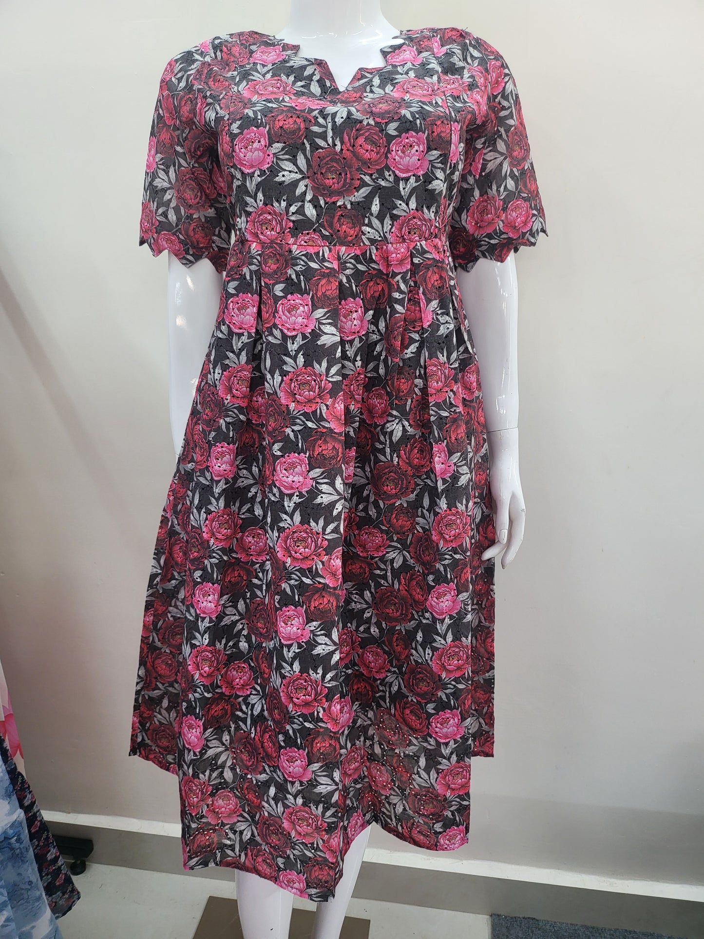 Hakoba 1pc feeding blck roses