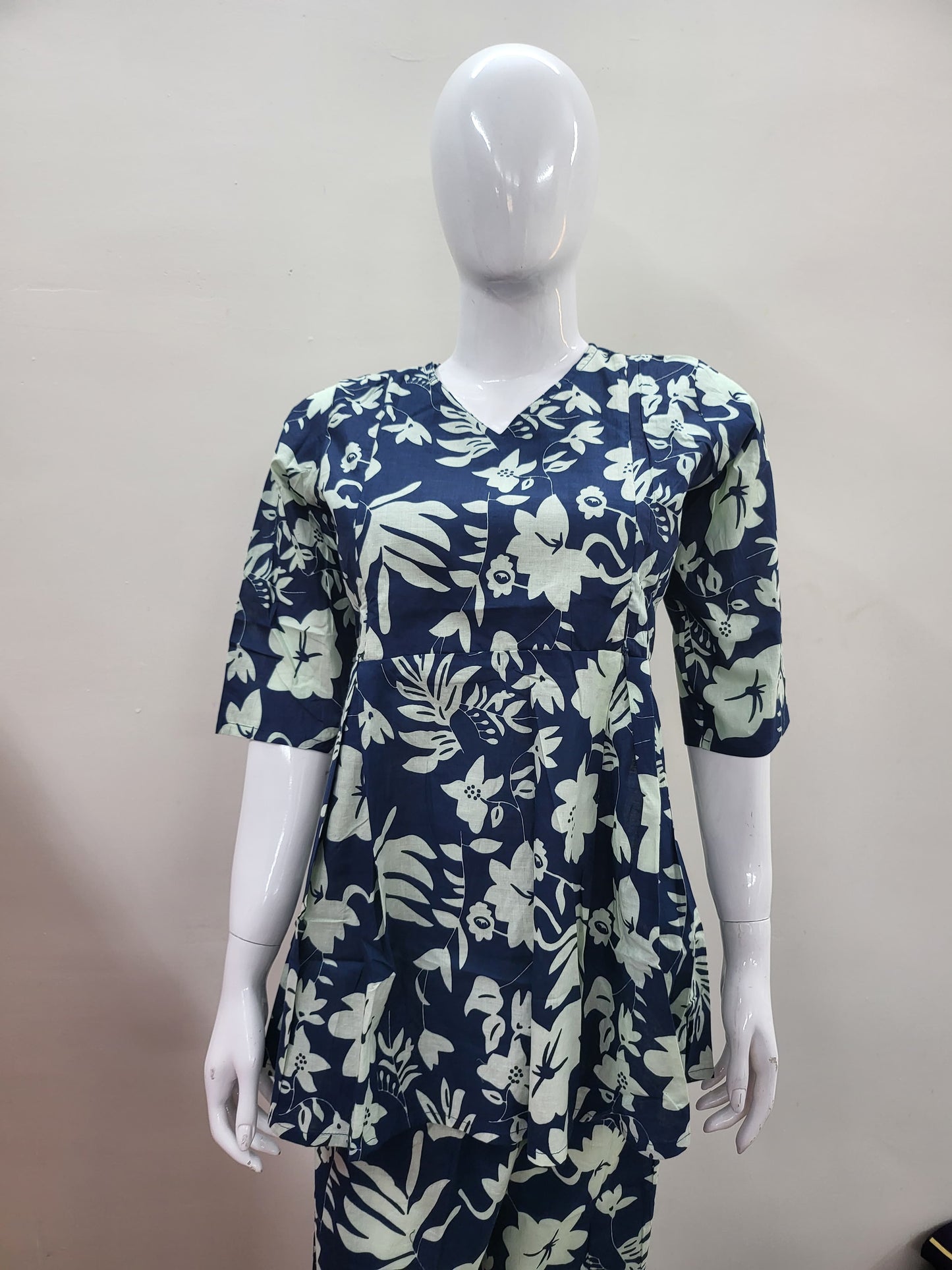 Feeding co-ord sets blue floral