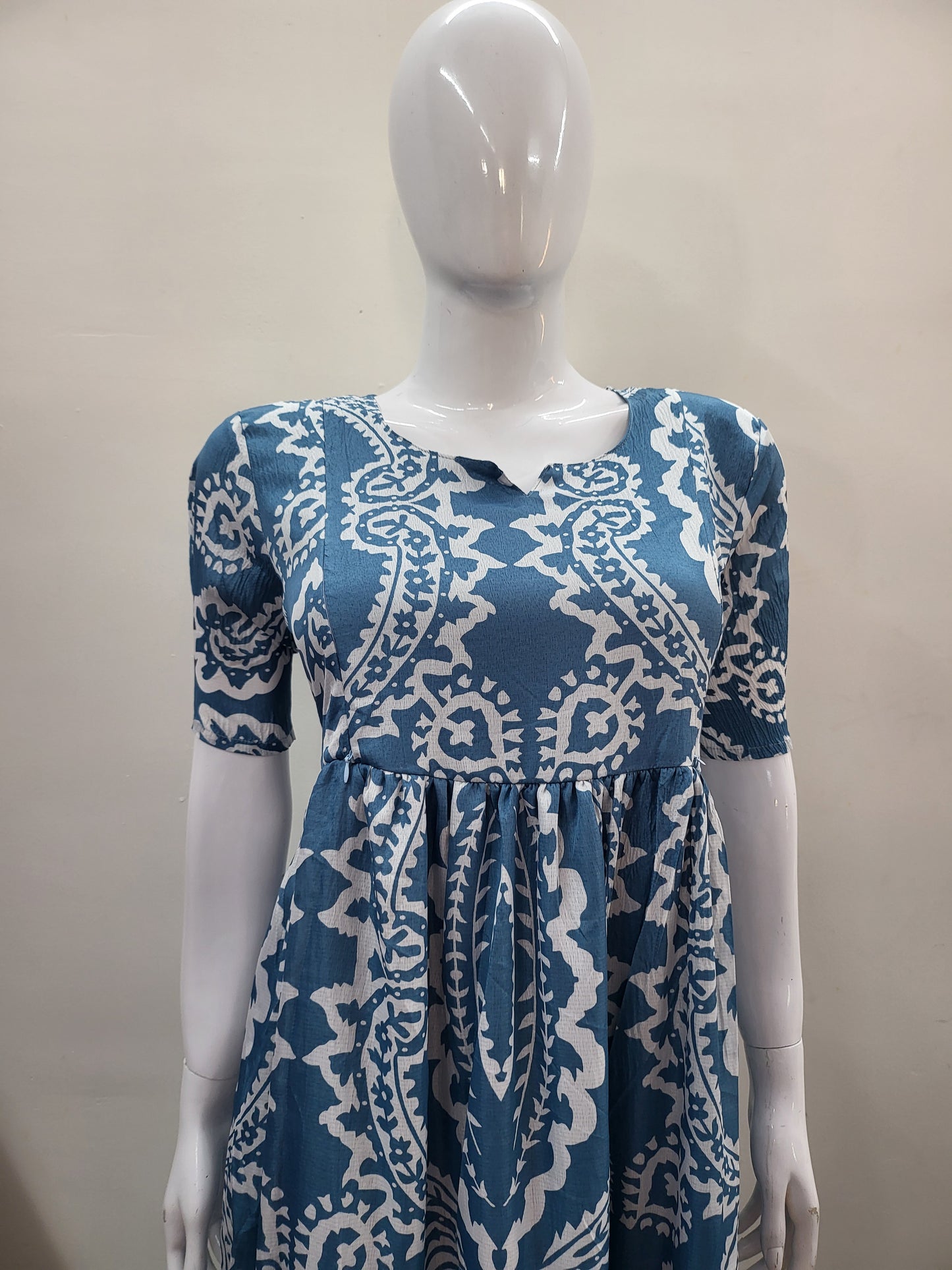 Deltacrepe feeding dresses blu /wht