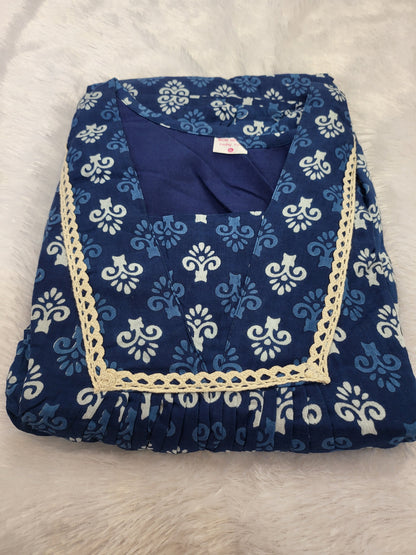 A-line lace feeding blue