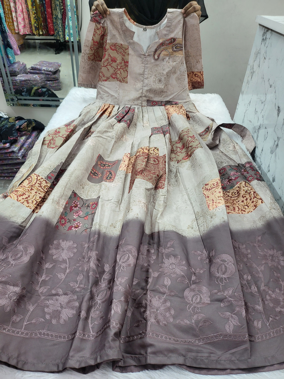 Feeding frock center zip A1